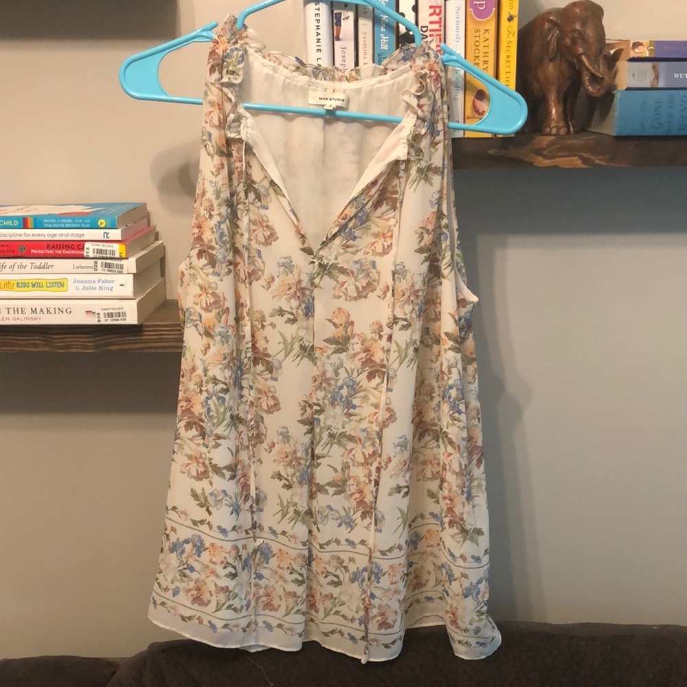Max Studio tank top blouse